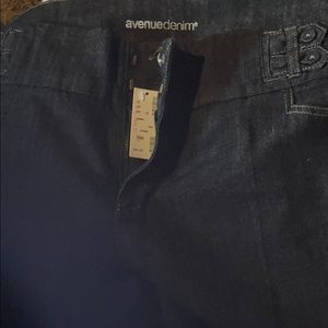Women’s Plus Size Jeans Size 26 Average